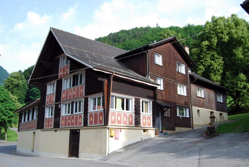 B&B Haus Zur Krone Oberriet Екстериор снимка
